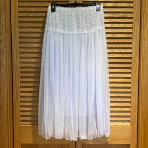White lace mesh pleated midi skirt